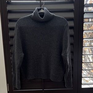 Massimo Dutti Dark Gray Turtleneck Sweater 100% Cashmere